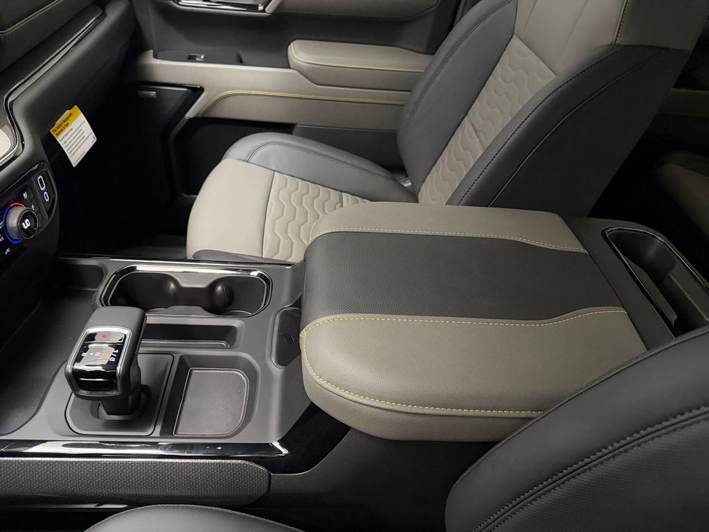 2026 Chevrolet Silverado 1500 ZR2 - Photo 31