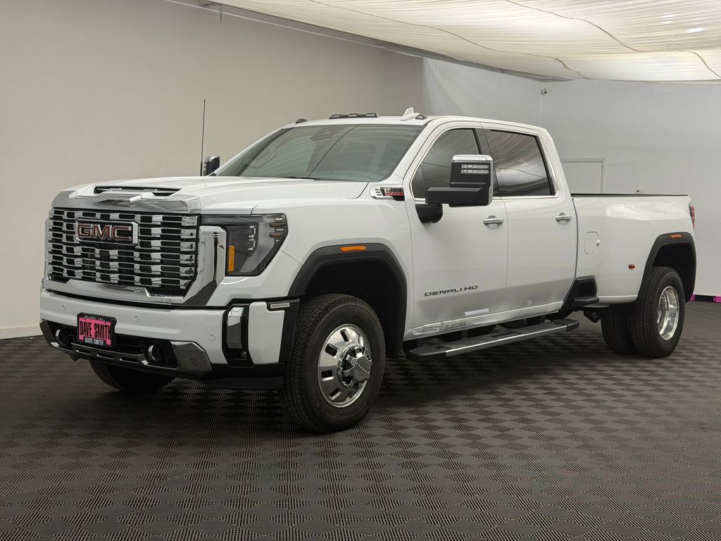 2026 GMC Sierra 4WD Crew Cab Long Box DRW Denali's photo