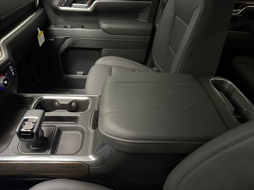 2026 Chevrolet Silverado 1500 RST - Photo 30