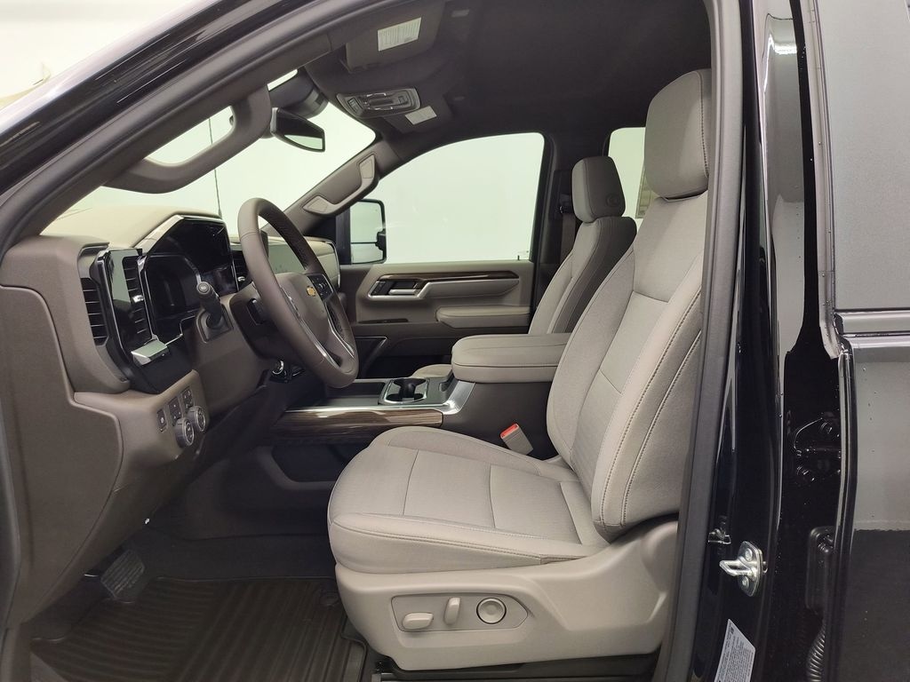 New 2026 Chevrolet Silverado 3500 HD LT Truck