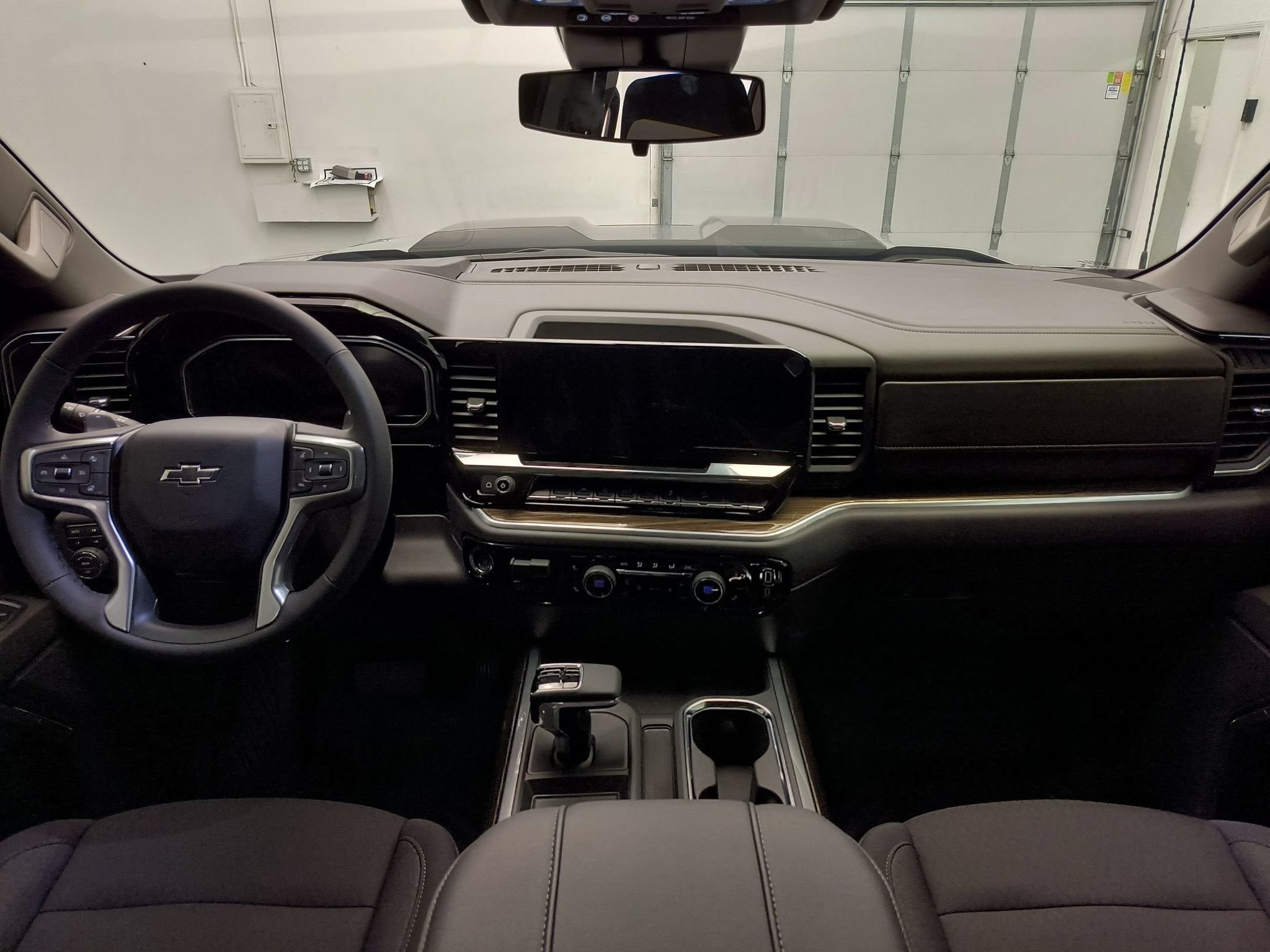 2026 Chevrolet Silverado 1500 LT Trail Boss - Photo 13