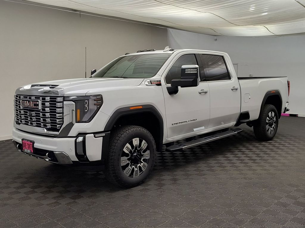 2026 GMC Sierra 4WD Crew Cab Standard Box Denali's photo