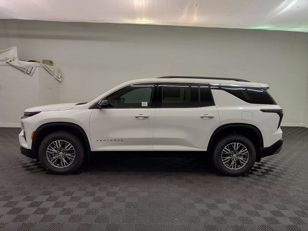 New 2027 Chevrolet Traverse LT SUV