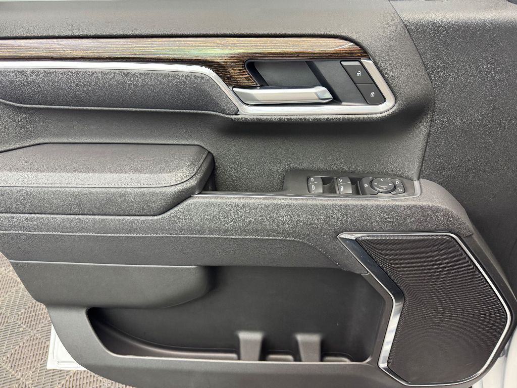 2026 GMC Sierra 1500 SLE - Photo 21