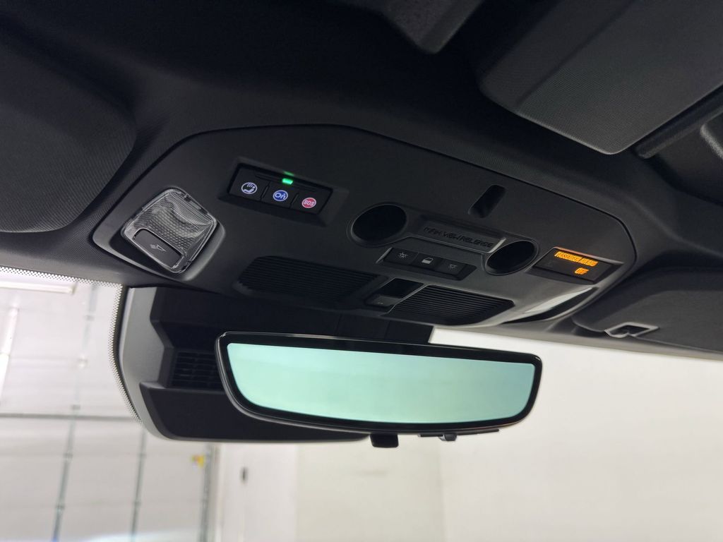2025 GMC HUMMER EV 3X - Photo 17