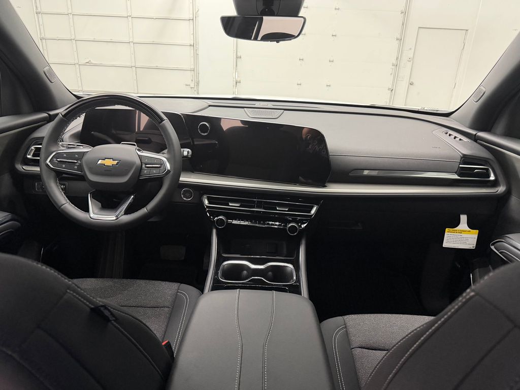 2026 Chevrolet Traverse LT - Photo 14