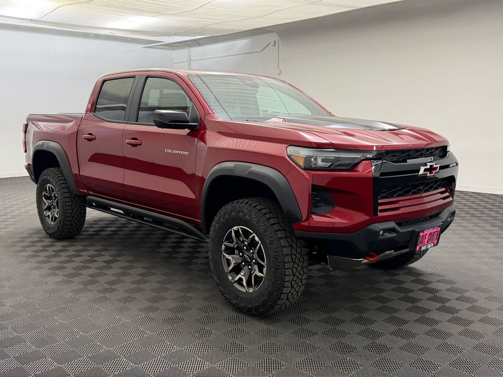 2026 Chevrolet Colorado ZR2 - Photo 7