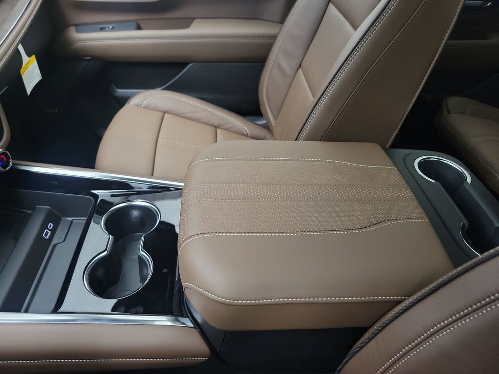 2026 Chevrolet Tahoe High Country - Photo 15
