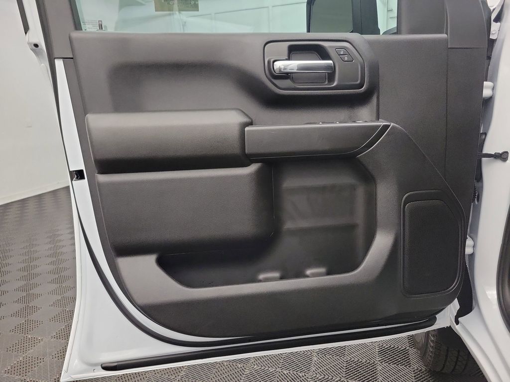 2026 GMC Sierra 3500HD Pro - Photo 17
