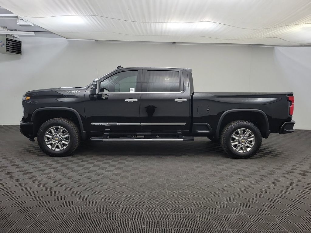 New 2026 Chevrolet Silverado 3500 HD High Country Truck