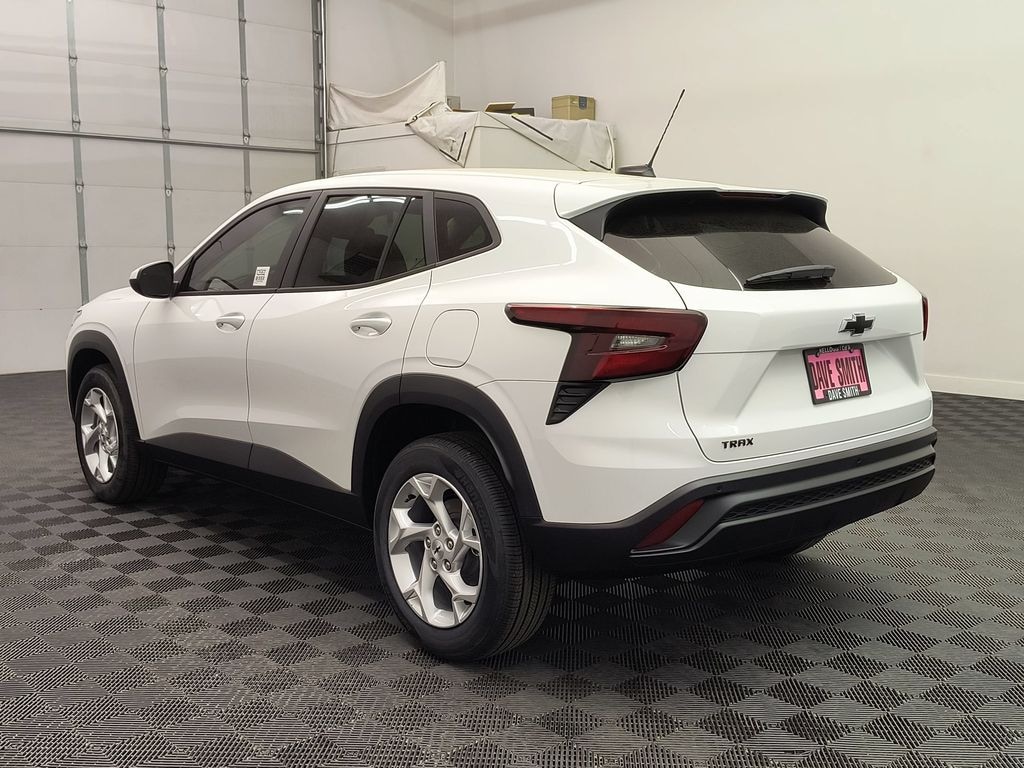 New 2026 Chevrolet Trax LS SUV