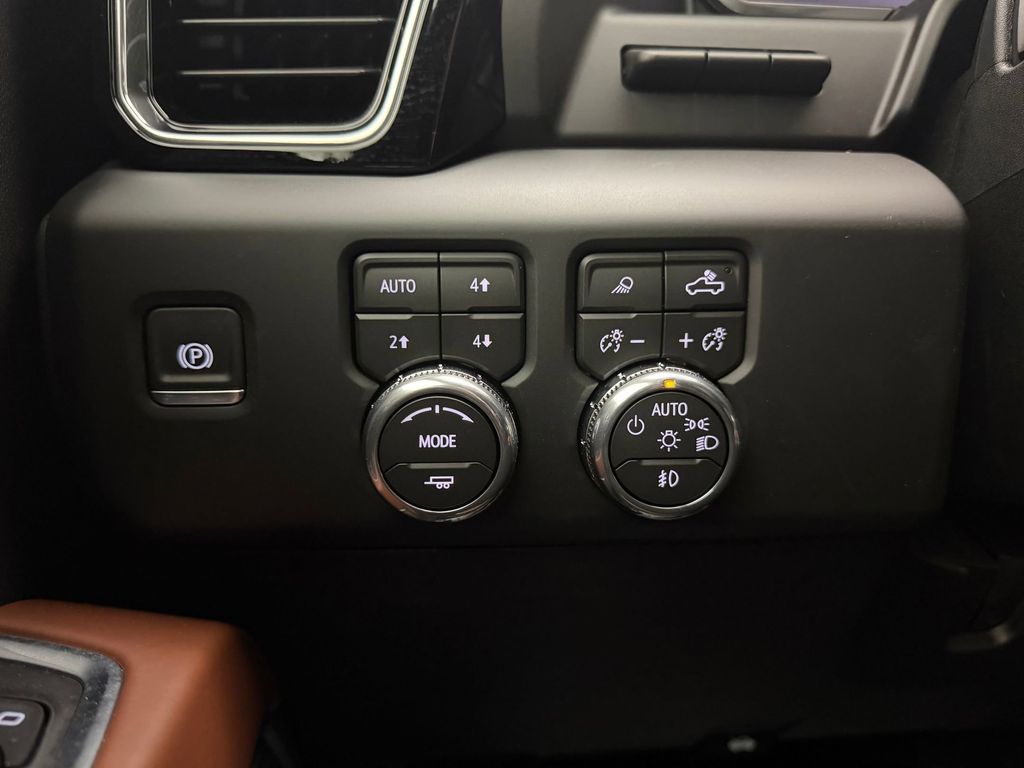 2026 GMC Sierra 2500HD Denali Ultimate - Photo 15