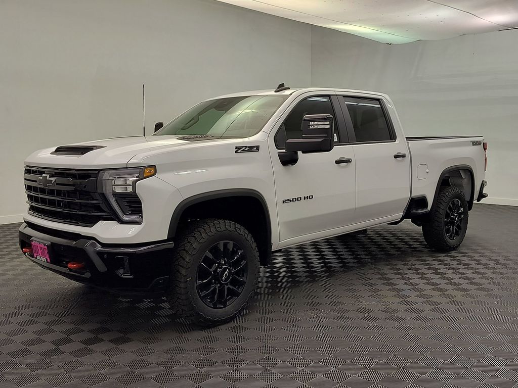 2026 Chevrolet Silverado HD LT 4WD Crew Cab Standard Box's photo