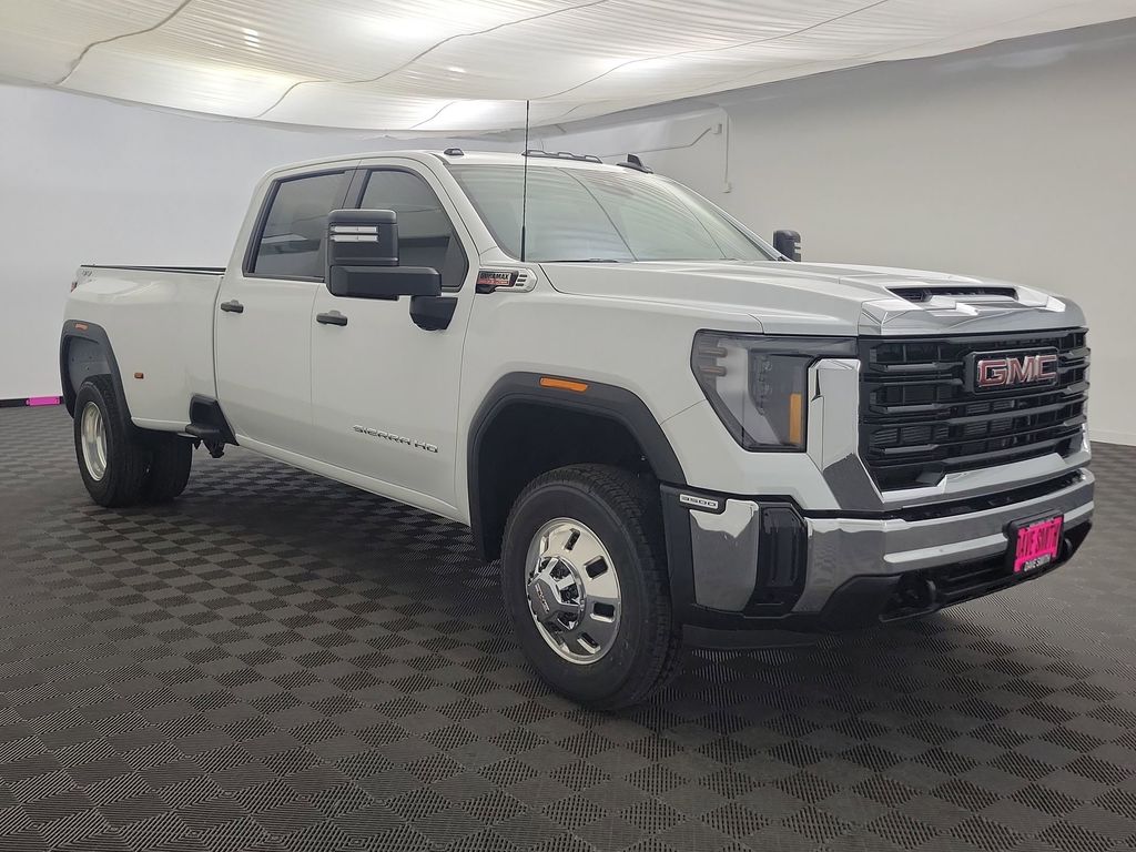 2026 GMC Sierra 3500HD Pro - Photo 6