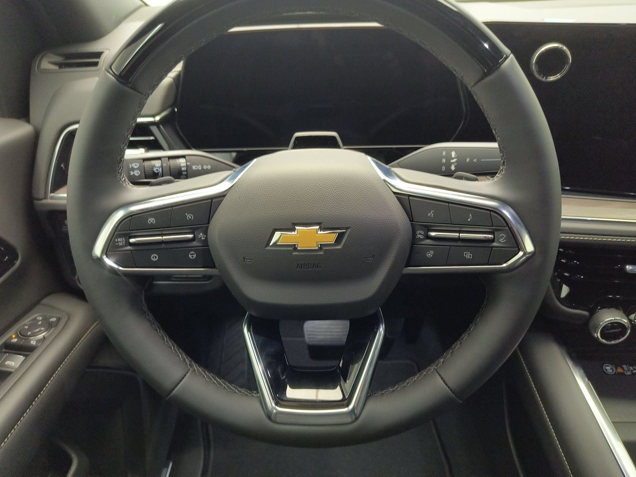 2026 Chevrolet Tahoe Premier - Photo 14