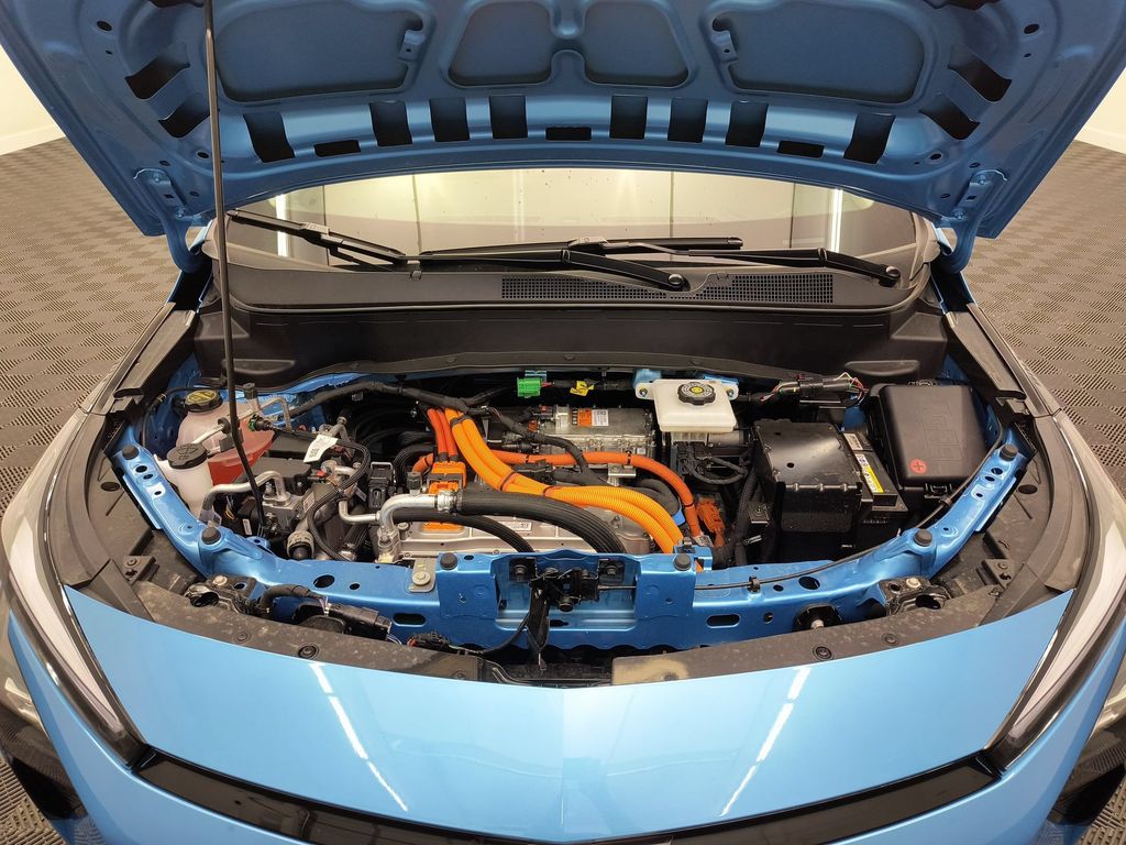 2027 Chevrolet Bolt LT - Photo 29