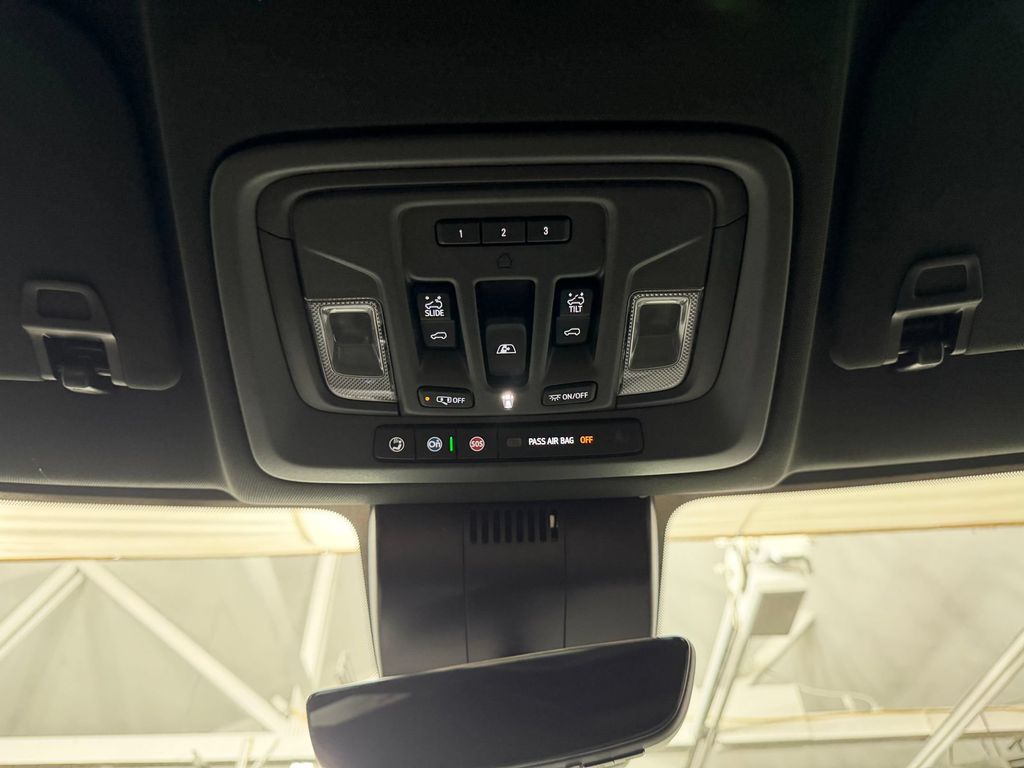2026 Chevrolet Silverado 1500 ZR2 - Photo 34