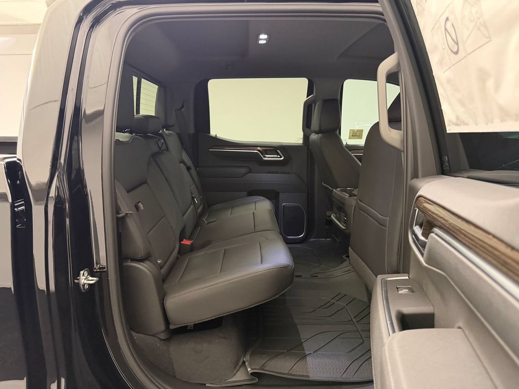 2026 Chevrolet Silverado 1500 RST - Photo 28