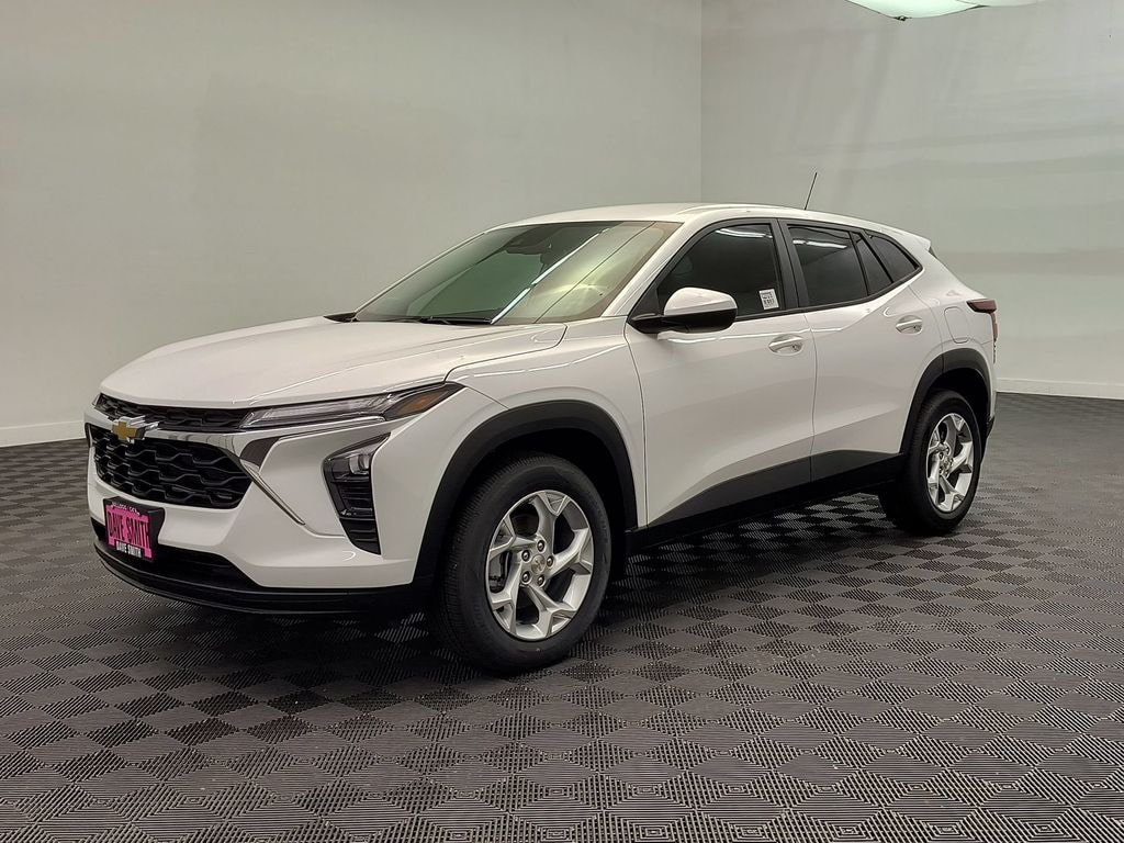 New 2026 Chevrolet Trax LS SUV