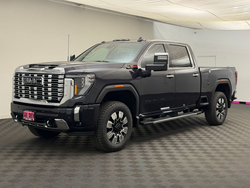 2026 GMC Sierra 4WD Crew Cab Standard Box Denali's photo