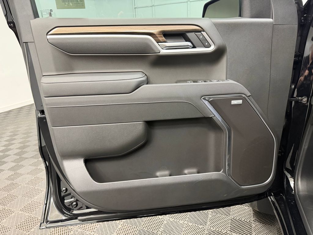 2026 Chevrolet Silverado 1500 RST - Photo 24
