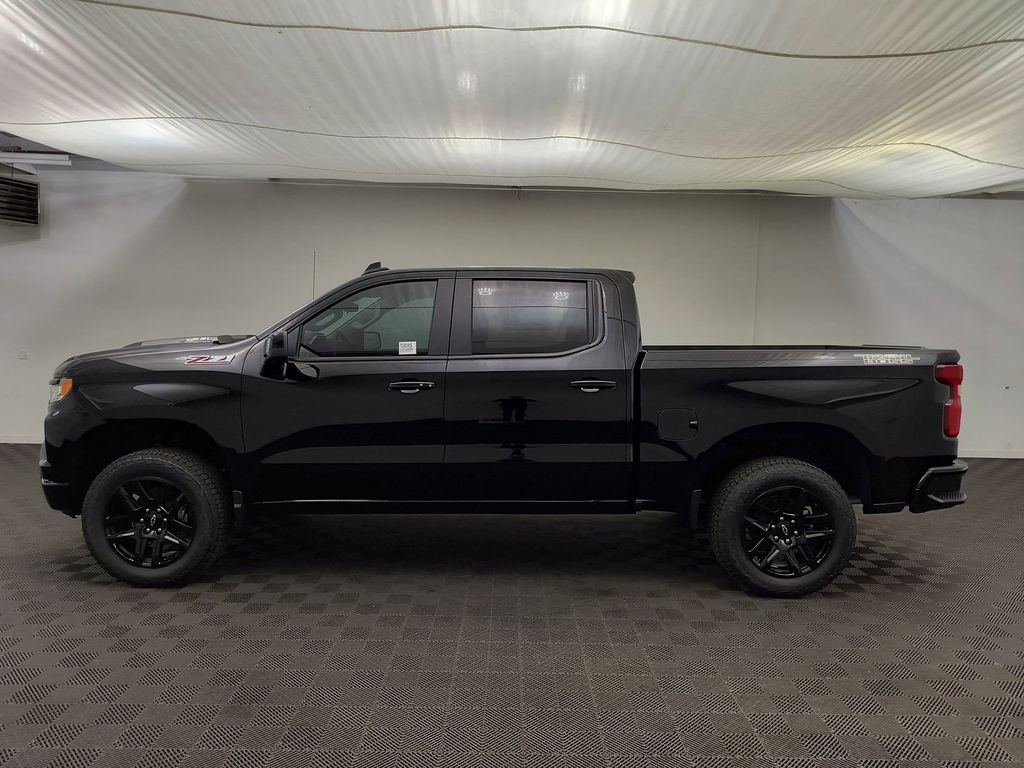 2026 Chevrolet Silverado 1500 LT Trail Boss - Photo 2