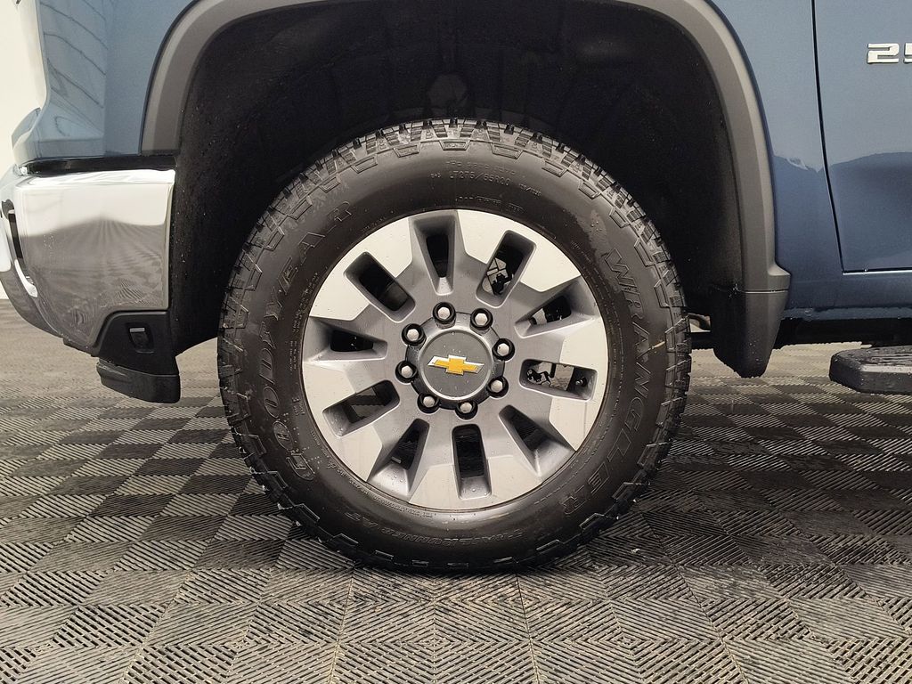 2026 Chevrolet Silverado 2500 HD LT - Photo 11