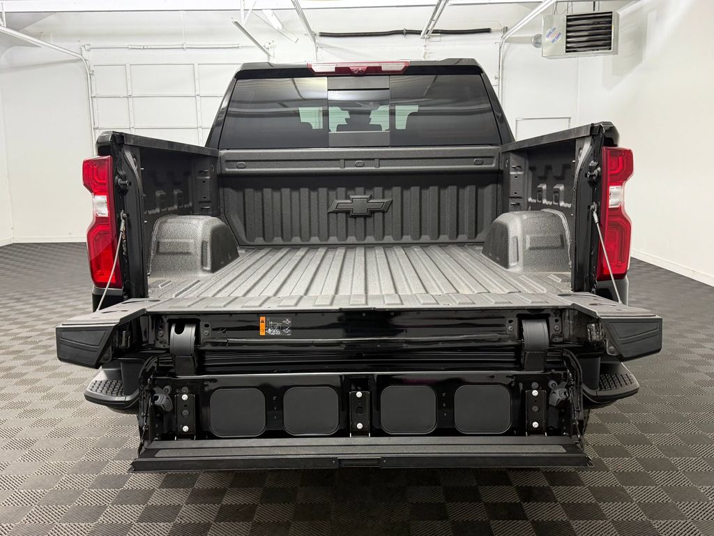 2026 Chevrolet Silverado 1500 ZR2 - Photo 15