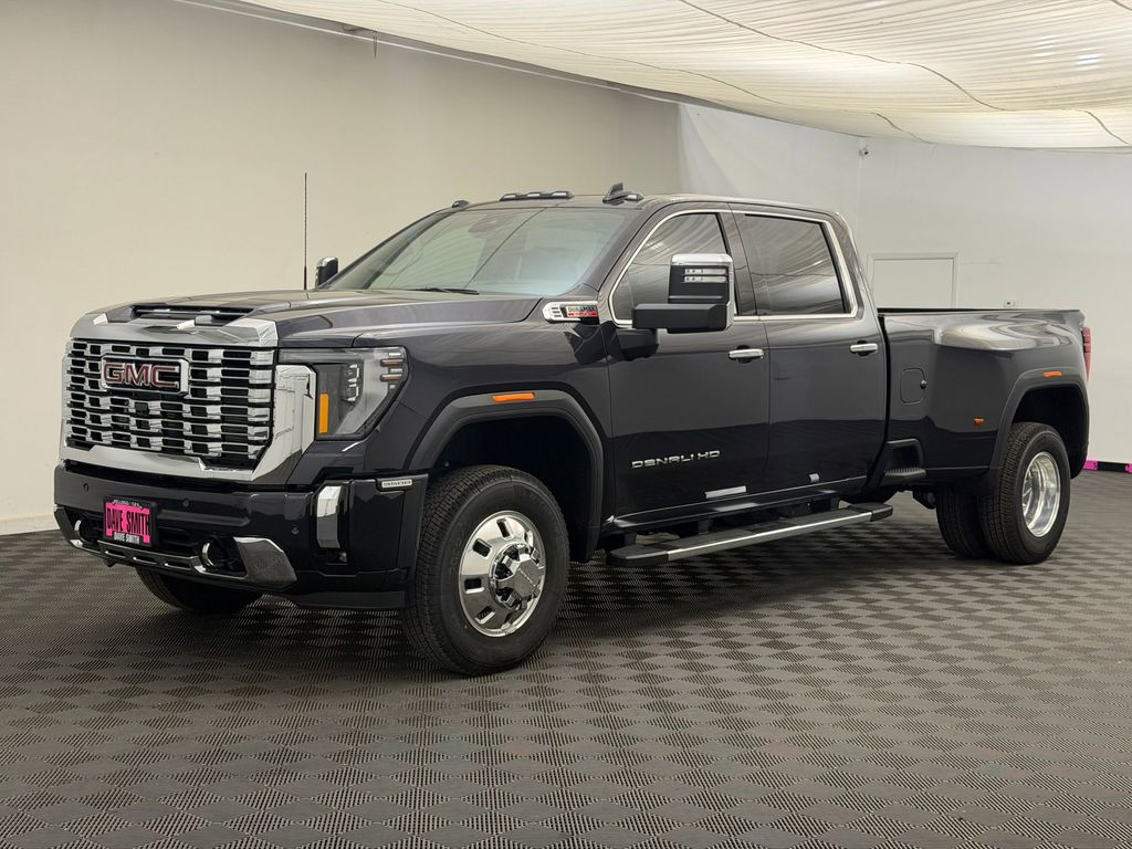 2026 GMC Sierra 4WD Crew Cab Long Box DRW Denali's photo