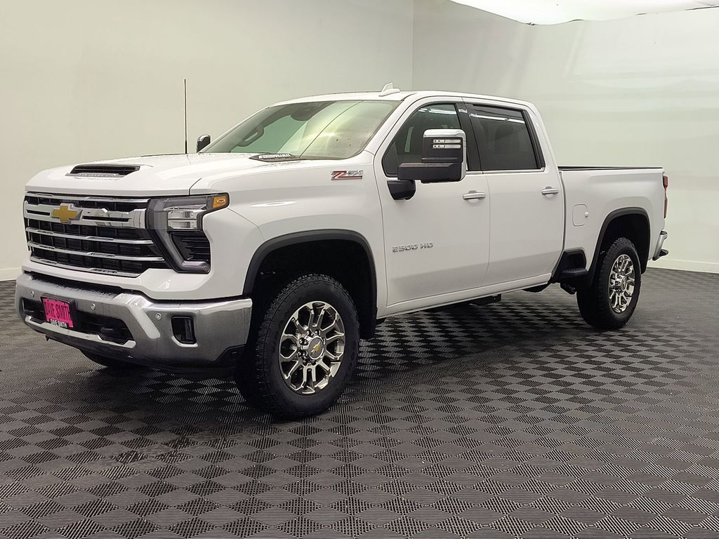 2026 Chevrolet Silverado 2500HD LTZ's photo