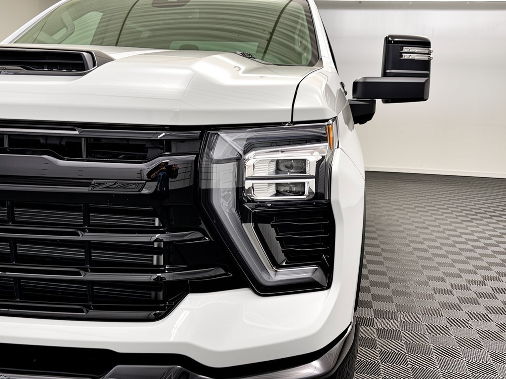 2026 Chevrolet Silverado 3500 HD LT - Photo 12