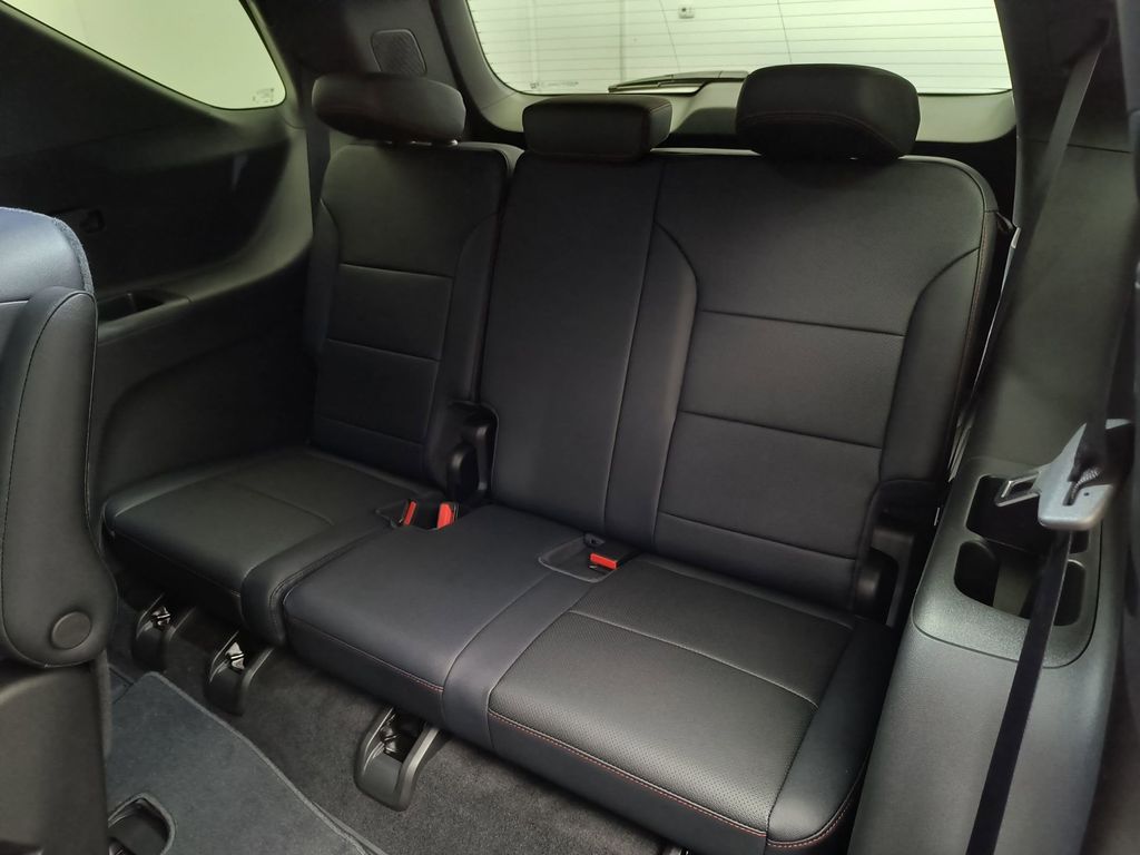 2026 Chevrolet Traverse Z71 - Photo 21