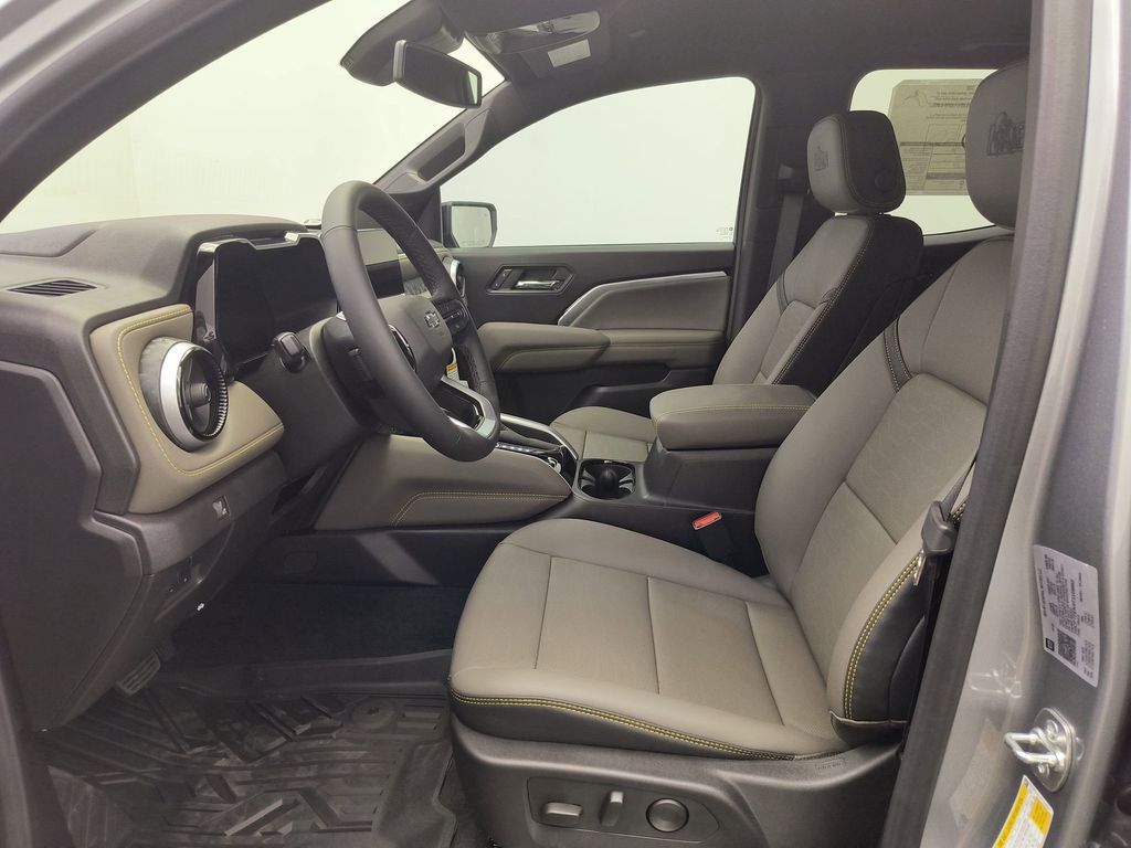 2026 Chevrolet Colorado ZR2 photo 4