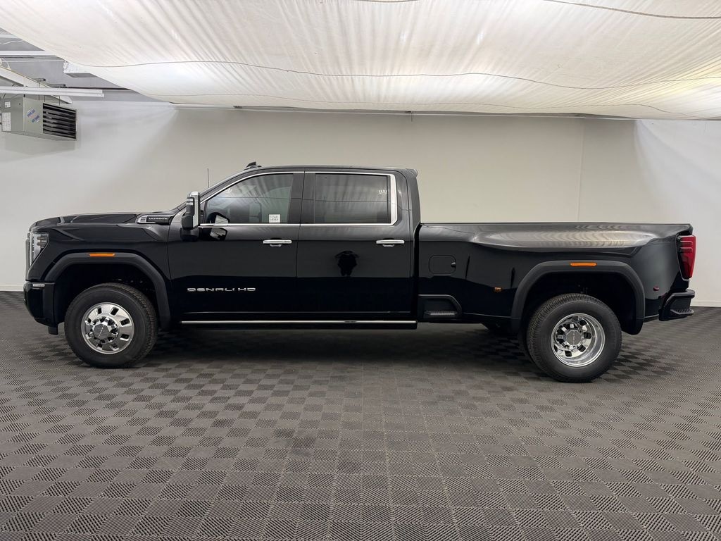 New 2026 GMC Sierra 3500 HD Denali Ultimate DRW Truck