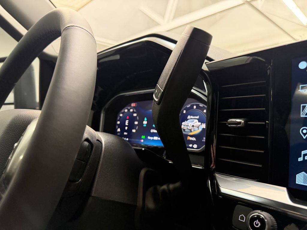 2026 Chevrolet Silverado 3500 HD LT - Photo 31