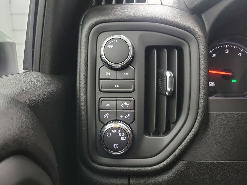 2026 GMC Sierra 3500HD Pro - Photo 28