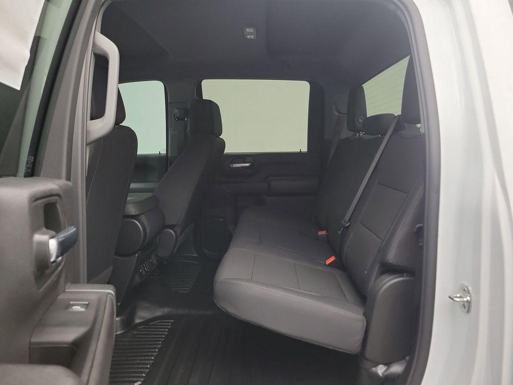 2026 GMC Sierra 3500HD Pro - Photo 11