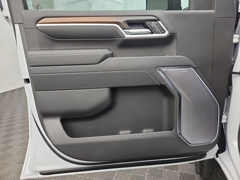 2026 GMC Sierra 2500HD Denali - Photo 18