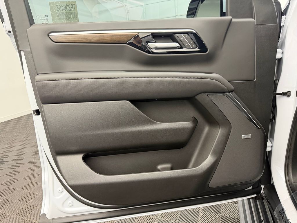 2026 Chevrolet Tahoe High Country - Photo 19