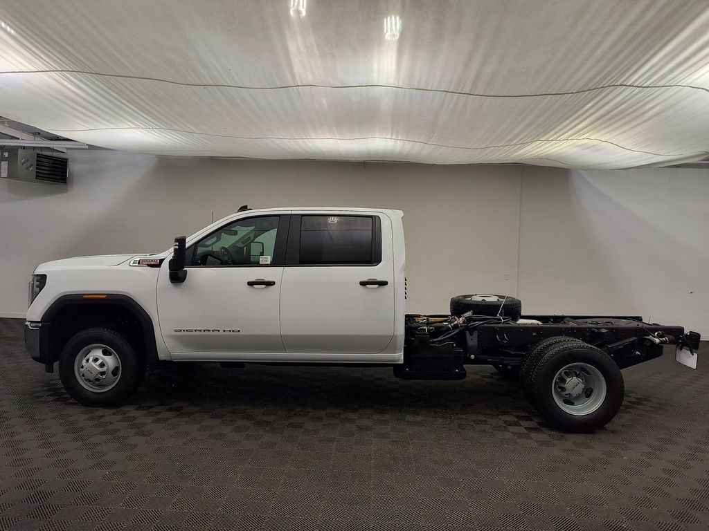 New 2026 GMC Sierra 3500 HD Chassis Cab Pro Truck