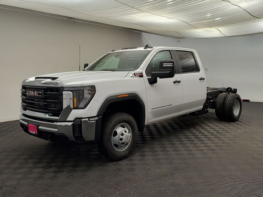 2026 GMC Sierra 3500 Chassis Cab