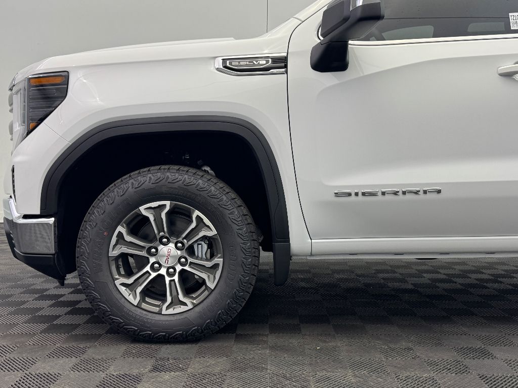 2026 GMC Sierra 1500 SLE - Photo 9