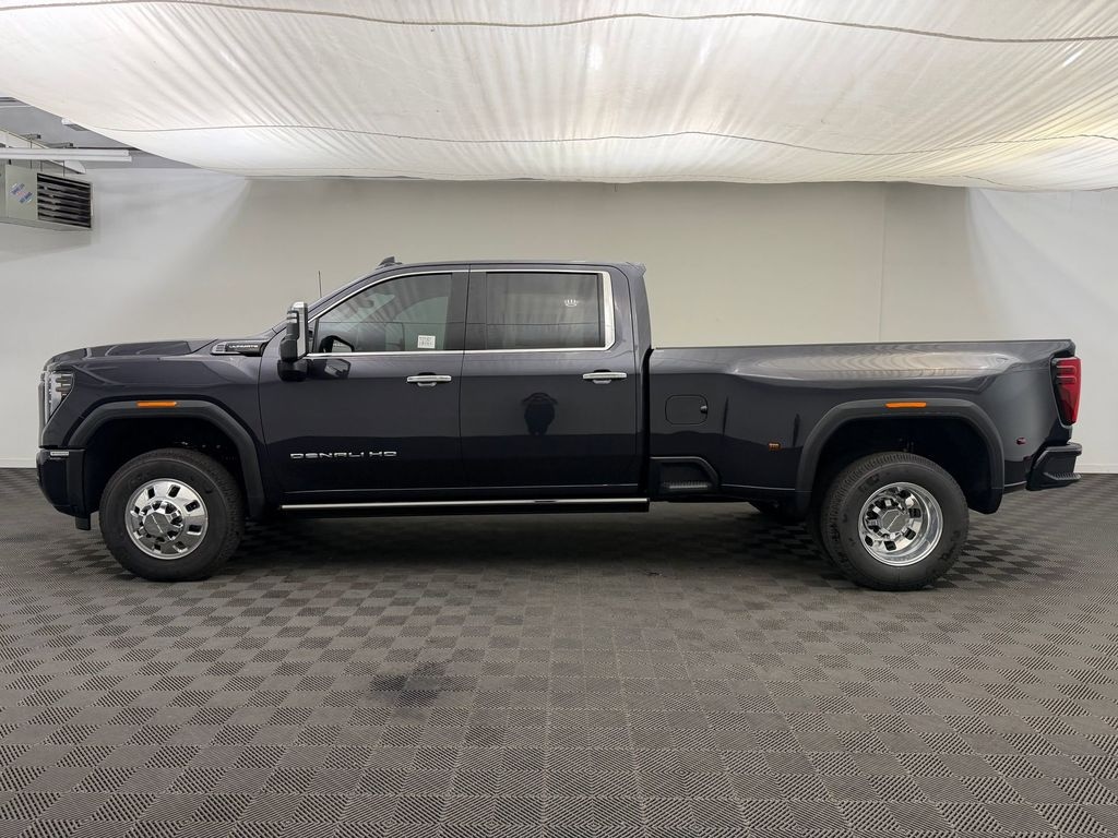New 2026 GMC Sierra 3500 HD Denali Ultimate DRW Truck