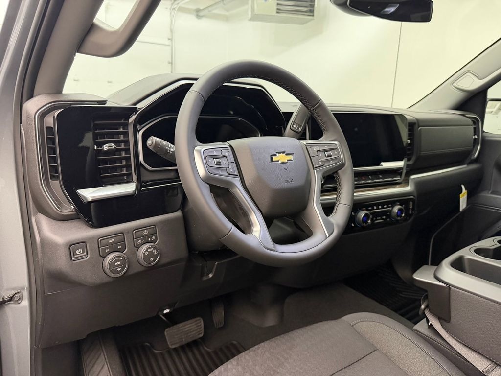 New 2026 Chevrolet Silverado 1500 LT (2FL) Truck