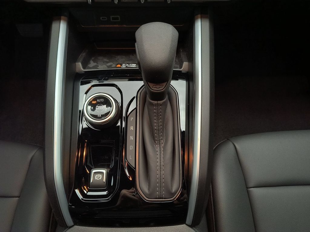 2026 Chevrolet Colorado Trail Boss - Photo 15
