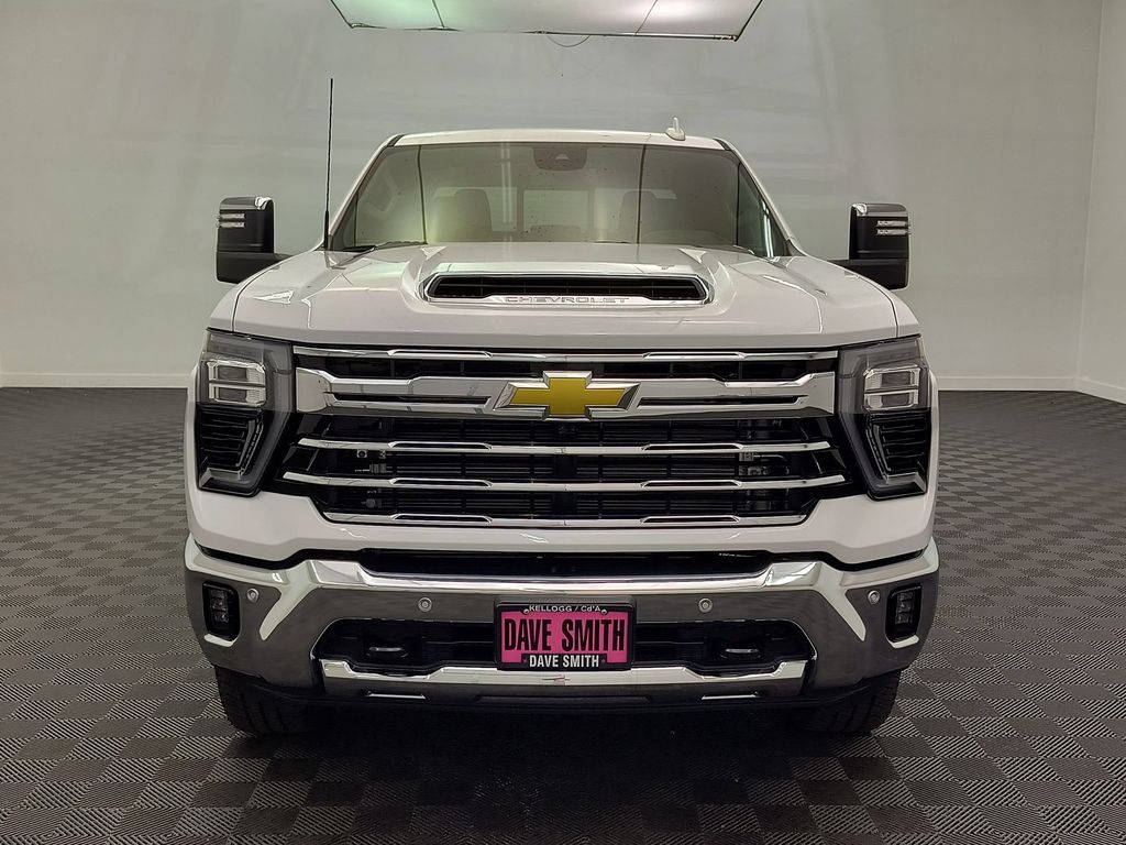 2026 Chevrolet Silverado 2500 HD LTZ - Photo 6
