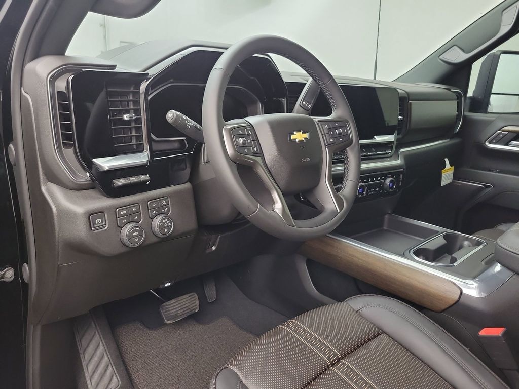 New 2026 Chevrolet Silverado 3500 HD High Country Truck