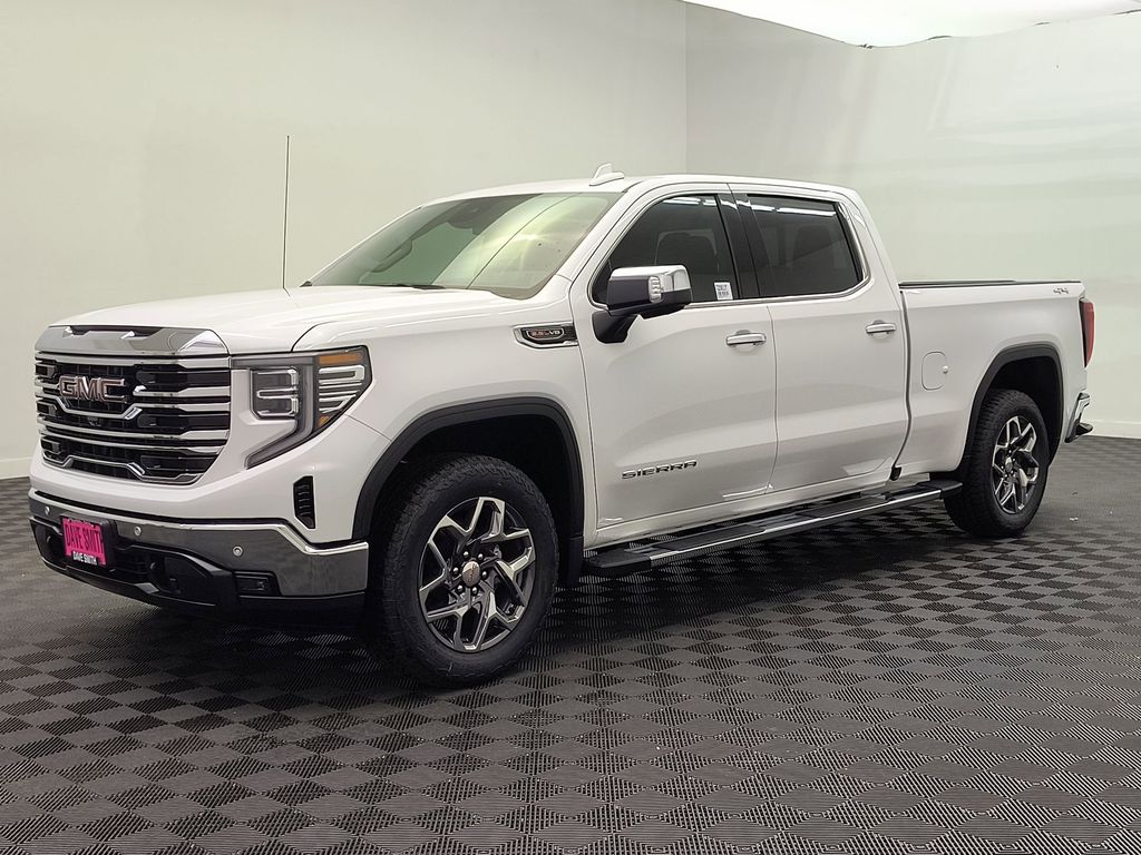 2026 GMC Sierra 1500 SLT's photo