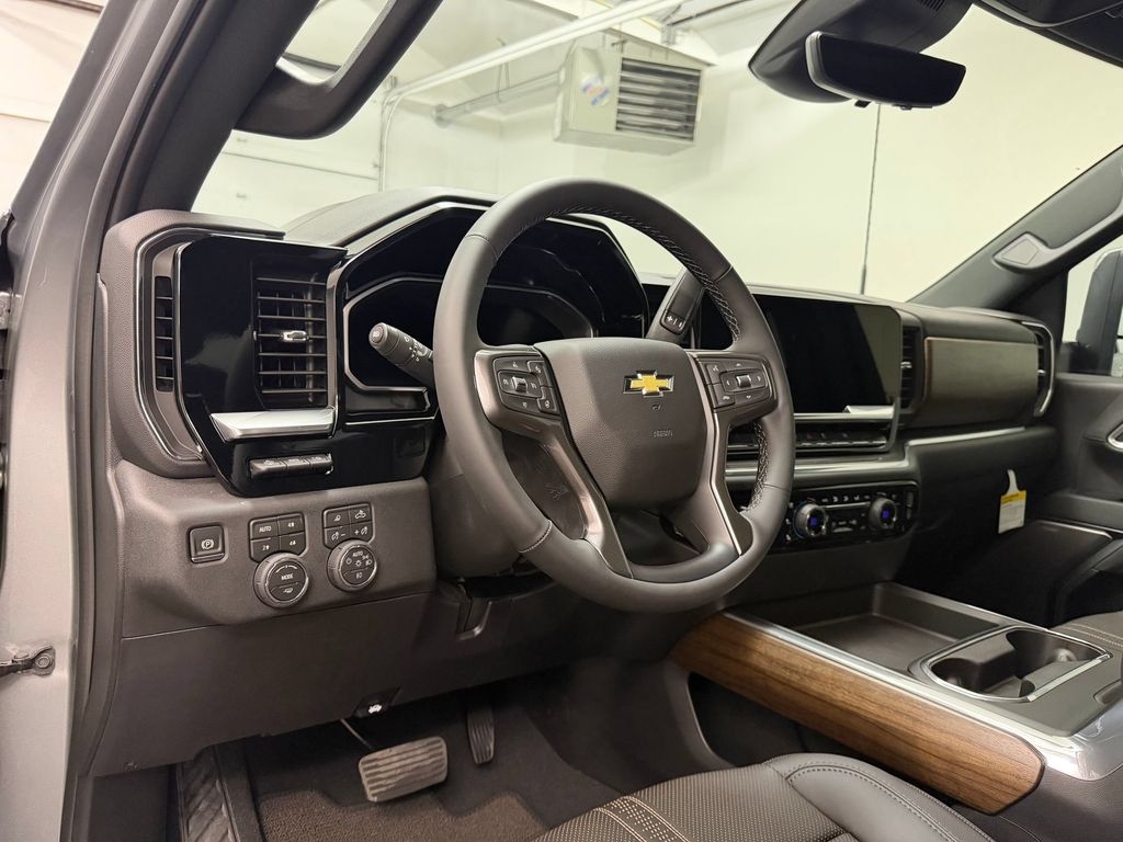 New 2026 Chevrolet Silverado 3500 HD High Country Truck