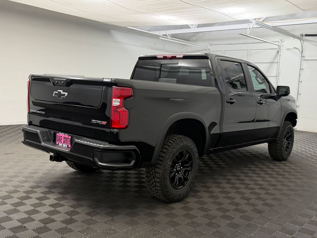 2026 Chevrolet Silverado 1500 ZR2 - Photo 8